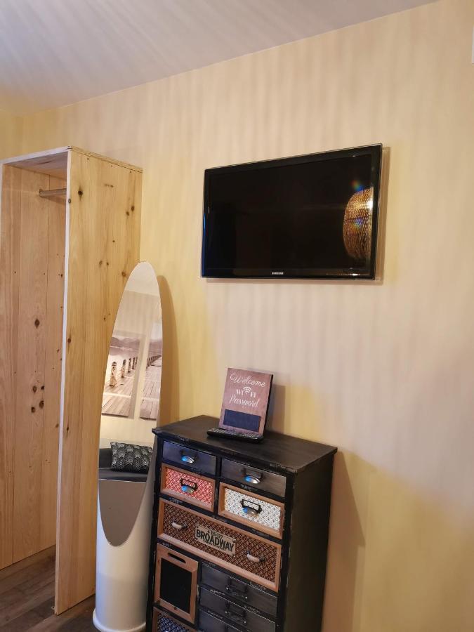 ארט Chambres D'Hotes Chez Valerie מראה חיצוני תמונה